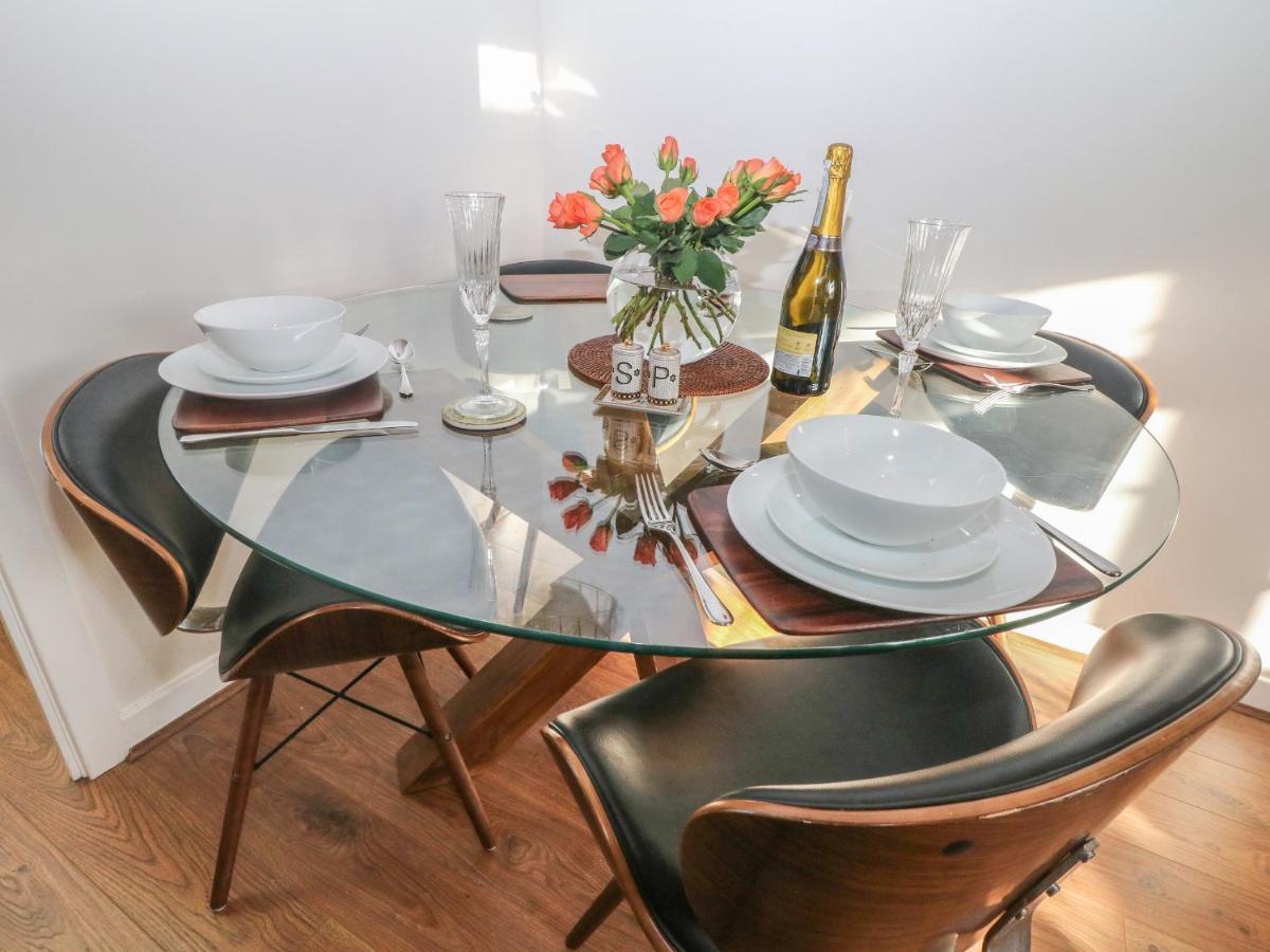 Doves Nest Apartment Buxton  Ngoại thất bức ảnh